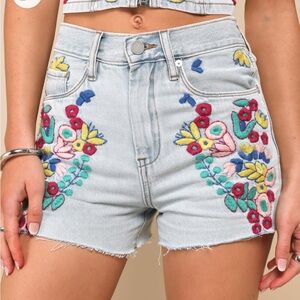 Reeve Picnic Date Light Wash Embroidered Floral Denim Shorts